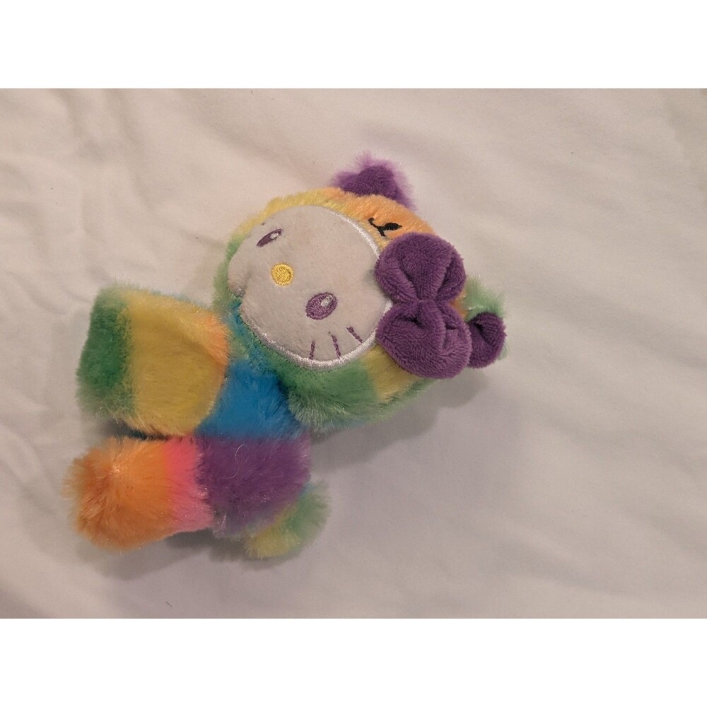 Hello Kitty & Friends Cutie Cuff Slap Bracelet Rainbow Bullsitoy Sanrio Rainbow